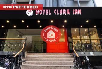 OYO Townhouse 79957 Oyo Townhouse 411 Hotel Clark Inn allows 18 year olds to book a room