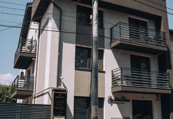 GOLD Suites has Balcony rooms