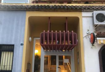 Apolo III has Balcony rooms