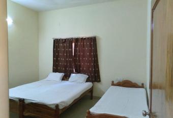 WeKare Guest House has Balcony rooms