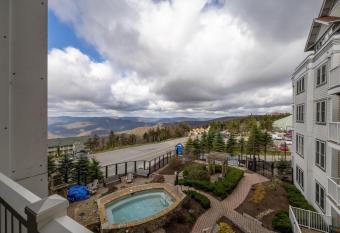 Seneca Unit 115 has Balcony rooms