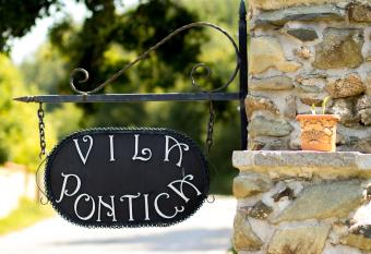 Villa Pontica allows 18 year olds to book a room