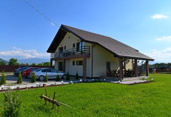 Pensiunea Daria has Balcony rooms