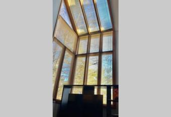 Mount Poconos Townhouse Getaway has Balcony rooms