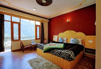 Krishna Cottage has Smoking/Balcony rooms