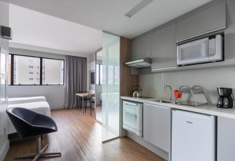 Studio Premium Batel Twin - HSB014 has Balcony rooms