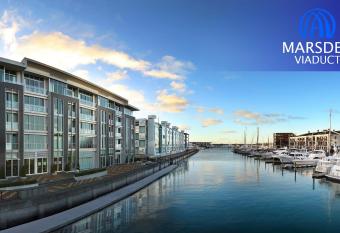 Marsden Viaduct Hotel has Balcony rooms