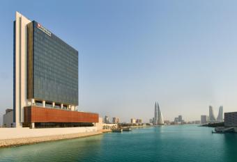 Hilton Garden Inn Bahrain Bay has Smoking rooms