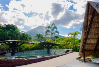 Termales del Arenal allows 18 year olds to book a room