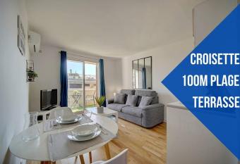 Le Palm - 100m Plage - Croisette - Verri  re C  te d   Azur has Balcony rooms