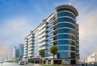 Star Metro Deira Hotel Apartments allows 18 year olds to book a room