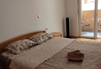 Daka-Maka has Balcony rooms