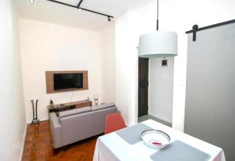 GL  RIA INDUSTRIAL HOME allows 18 year olds to book a room