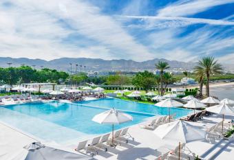 Crowne Plaza Muscat, an IHG Hotel has Balcony rooms