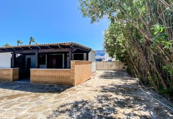 Casa al mare has Smoking rooms