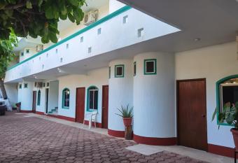 Hotel Gamito allows 18 year olds to book a room