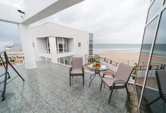 Avenue Palm Eforie - Avenue Hotels has Balcony rooms