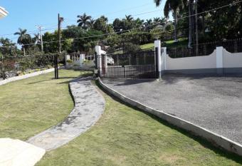 La Rose Apartment allows 18 year olds to book a room