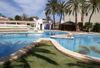 Estudio Sota-Piscina has Balcony rooms