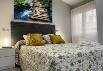 Urquijo Playa by FlowHome allows 18 year olds to book a room