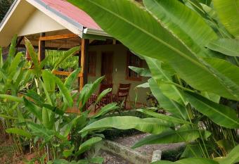 Cabina Rancho la Merced has Balcony rooms