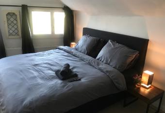 Barones van Ginneken tweepersoonskamer allows 18 year olds to book a room