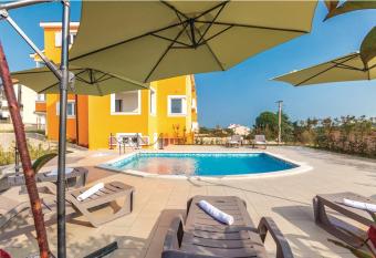 Apartments Sun has Balcony rooms