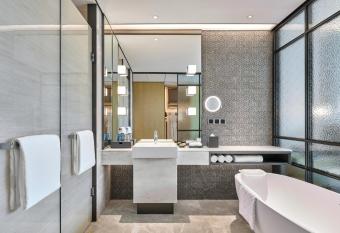 Doubletree By Hilton Shenzhen Airport allows 18 year olds to book a room