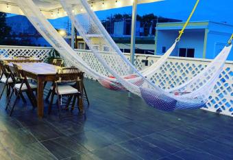 Hosteleria Casa Margarita allows 18 year olds to book a room