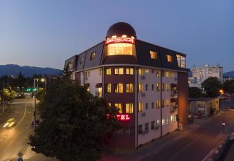 Residence Konstantina Palace has Balcony rooms