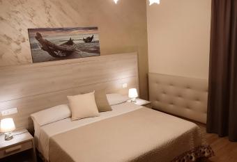 Oasi Perla Del Mare Rooms allows 18 year olds to book a room