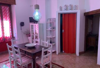 Appartamento Centrale has Balcony rooms