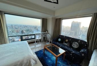       H               High-Rise Taichung allows 18 year olds to book a room