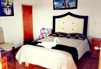 Room in Guest room - Nice Quadruple Cabin Equipped And Very Central has Balcony rooms
