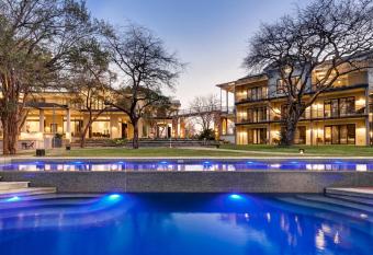 Palm River Hotel has Balcony rooms