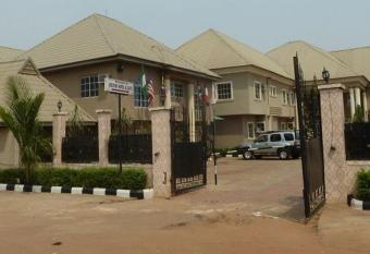 Room in Lodge - Definite Destiny Hotel has rooms with a private hot tub