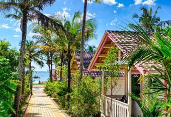 Pele s Fisherman Village has Balcony rooms