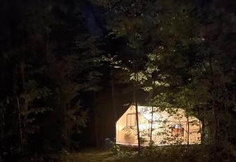 Naturluxe & Stars allows 18 year olds to book a room