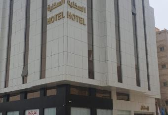                                              -                has rooms with a private hot tub