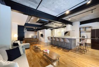 bHOTEL Kaniwasou 101 1BR good for 8PPL in the scenic Island of Miyajima allows 18 year olds to book a room