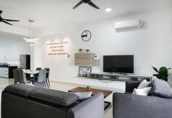 Desaru Home Feel Theme by Joyfully 13M1 has Balcony rooms