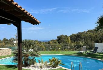 Leo s Paradise allows 18 year olds to book a room