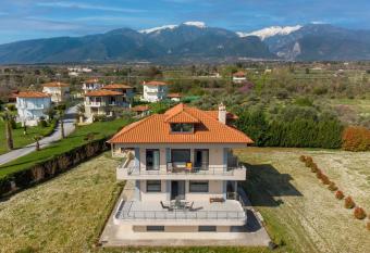 Villa Centaurium by Panel Hospitality has Balcony rooms