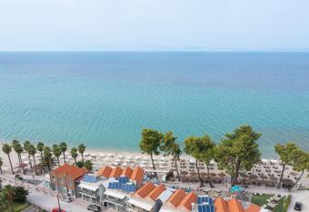 Tridente Mare Apart Hotel allows 18 year olds to book a room