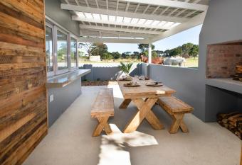 Rubiaceae has Balcony rooms