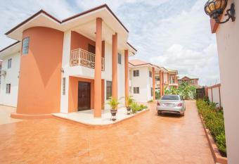 Accra Luxury Homes @ East Legon has Balcony rooms