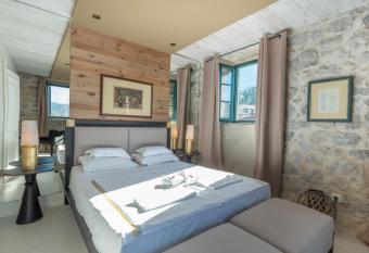 Apartments Gabela has Balcony rooms