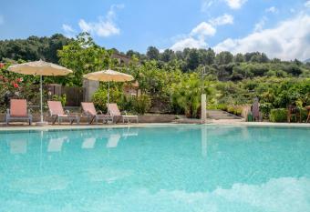 Es Porxet has Balcony rooms