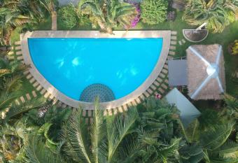 Kingsacre allows 18 year olds to book a room