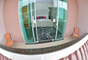 Pousada Joana Guest House allows 18 year olds to book a room